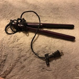 Flat iron Conair infinity Pro